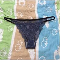 意淫舅妈打胶舅妈吴素娟的骚内衣2