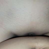 (原创)被我踢了毛的白虎嫂子几下就高潮了