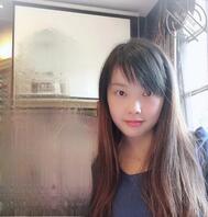 给同事看了老婆屄照后,他告诉我想艹,内心又想他肏我老婆,想看看老婆啥表情1