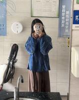 成功拿下小美女的奶罩