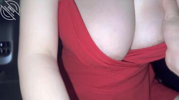 199、在车上巨乳姐姐突然发骚,浓精喷射在姐姐嘴里0