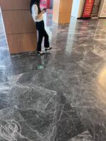 尾随打胶酒店性感少妇骚高跟