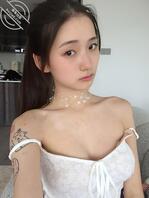 爸爸们继续来粗口羞辱母狗呀完不成主人的任务他就不给我吃大鸡巴了...2