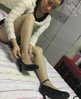 (转)真实乱伦操自己亲姐姐从破处到自己的专属精壶!0