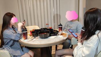 (68)原创视频 和大哥的换妻之旅,2男2女的假日狂欢(上)0