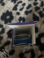 我妈是不是出轨了，用妈妈的内裤打飞机射上面1