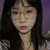 反差眼镜美女自慰展示，希望有爸爸喜欢0