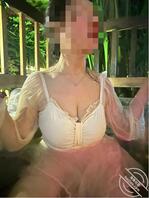 134. 老姐虽然三十多岁,但是保养的好,比二十多岁的女人都嫩0