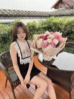 把老婆调教成一条骚母狗。0
