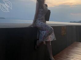 原创一，接触乱伦几年，终于下定决心试试能不能操到我的亲生姐姐2