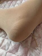 奶奶的丝袜臭脚1