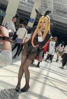 【看图写话】请大家根据图片进行看图写话。0