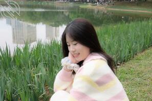 00清纯小妹，美鲍放送