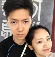 山东威海某大学生情侣教室课桌上直接开干，分手后视频流出0