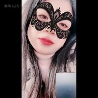 骚母狗的逼肥美，视频调教玩弄。