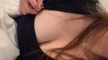 老婆被操出白浆，舔完确实是润，可约0