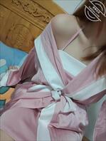 5.偷看妹妹手机,发现好多性感美照,内心再次泛起涟漪1