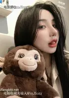 被调教的很好 手足口技能俱佳，尤其口技配合眼神相当魅惑，抖m属性十足0