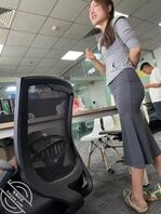 街拍尾随抄底美少妇322