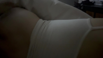 准备后入老婆蜜桃臀