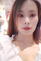 灵宝偷拍小骚货 安全裤都出来了0