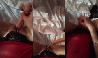 （半露脸）会喷水的小母狗&mdash;&mdash;自慰