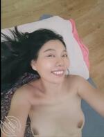 今天意外翻到老妈私密相册，没想到这么骚1