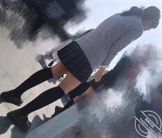 撅起屁股等草的贱货女大学生