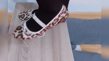 朵朵大人模拟剧情惩罚贱狗鸡吧