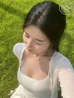 分享我姐的美照，与丑照对比如何？下一次找谁来操我姐呢？0