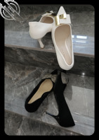 过年玩的金店小少妇小雪的极品高跟黑白两双