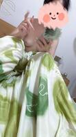 【妹妹日记83】偷拍妹妹，她一直以为我在和她聊天0