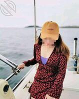 老妈刚刚应酬回来了被我拉到床上强上了,满身酒气,他以为我爸爸在操他0