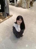 [小小的女友]给有缘人讲一下女友，给你们看一下女友的小穴被内射2