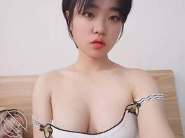 02女大，黑丝发骚2