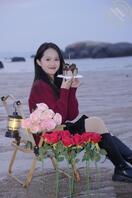 喜欢跟爸爸乱伦的小骚货今天生日了，哥哥们快来满足我0