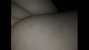 9.22炮打丰满骚熟对白超清巨乳