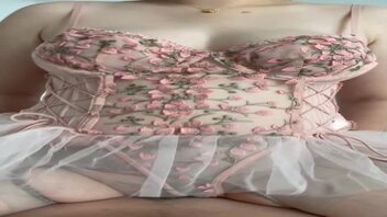 哺乳期少妇，新战袍第二弹，海友们喜欢吗？