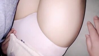 【真实美少妇人妻第三期】姐弟乱伦钻进亲姐被窝把姐姐操无奈了刺激一直在线