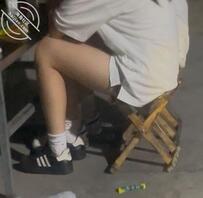 尾随打胶美女高中生的黑贝壳后续