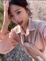 携手庞泺琪庞乐怡两位楼风给海友拜年了