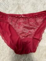 闻妈妈的原味内裤太骚了