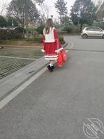 (原创)6带妹妹去逛街买衣服然后带回家迷奸她0