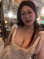 巨乳大赛 性感露脸的大奶子 