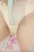 老公在外打工 自己自慰流白浆  视频最后可以看到高潮 阴道不受控制收缩1