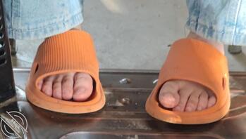 变态妹控分享堂妹的日常生活照。（十七）