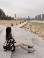 老婆喜欢被大鸡巴后入2