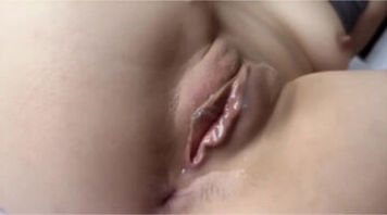 [原创]&ldquo;哥哥你太用力了我要烂掉了&rdquo;暴力抽插操03年嫩逼！