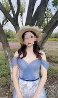 朋友妈妈真的化完妆简直两个人0
