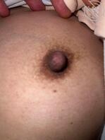 刚刚拍的看日期时间，干老婆舔老婆，让大家一起玩我老婆骚逼0